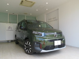 弊社の商品は、徹底した価格検証のもとに店頭に並んでいます。中古車は一物一価の為、お買得商品をお見逃しないようお願いします。