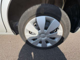 ☆お車についた傷やヘコミ、事故の修理もハヤシにお任せください。自社鈑金工場で修理ができますの安心です☆