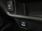 アクセサリソケット&充電用USBジャック(Type-A/助手席用)USBポート(Type-A/運転席用)