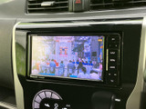 テレビ番組を画面で視聴できる装備です。停車中の休憩時間に映像を楽しめるため、待ち時間も車内で過ごしやすくなります。表示内容や操作メニューが画面上で確認しやすいのも便利です。