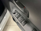 電動格納式ドアミラー!ワンタッチ式パワーウインドウ!