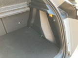 トランクボードは高さ調整可能です。たくさん荷物載ります。