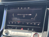 空調操作などの高解像度8.6インチローワースクリーン(1,280&times;720)のタッチディスプレイ