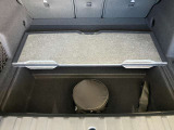 トランク使用方法により、分割にシートをアレンジすることが可能です。