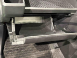 実用的な収納が、車内の各所にあります♪