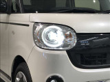 LEDヘッドライトです。デザイン性がよくとても明るいので、夜間の走行や悪天候でも安心です。しかも長寿命!