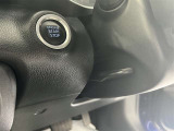 お好みのステアリングの高さに調整可能です