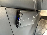 スマートに料金所を通過できるETC搭載してますのでご納車後直ぐに高速道路ご利用いただけます。