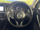 【ステアリングスイッチ】運転中、前方から目線をそらすことなく、オーディオ等の操作が可能な便利機能!安心&快適なドライブを演出してくれます♪