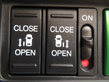 【電動スライドドア】力を入れずにラクラクドア開閉♪両側電動スライドドア装備車両◎狭い駐車場での乗り降りもラクラク♪♪♪挟み込み防止機構装備でお子様の乗り降りも安心です◎