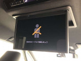 後席モニターが付いています。ロングドライブも退屈せずにお過ごしいただけますよ♪