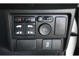 スライドドアの開閉も 運転席から