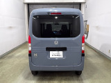 納車時には安全かつ安心してお乗り頂けるようホンダ専門知識を持つ整備スタッフが点検・整備・装備も説明をしてお渡ししております。