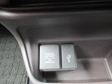 純正ギャザズナビ 後席11インチモニター リアカメラ LEDライト ETC ホンダセンシング追突軽減ブレーキ 誤発進路外逸脱抑制 両側Pスラ BT音楽 フルセグ 禁煙車 1オーナー車