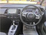 運転席周りの画像です