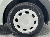 タイヤサイズは185/65R15です!