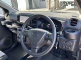 見通しのよいすっきりとした視界で、誰でも運転しやすいです。運転のしやすさは疲れにくさにも繋がりますよ♪
