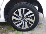 トヨタ認定中古車保証付!(1年間、距離無制限 HV車はHV保証付) 別途延長保証もご用意しております♪ ぜひ現車を確認にご来店ください