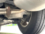 お車を安心してお乗りいただく為には、足回りの定期点検が欠かせません。サービスサポート(有償保証)では無料点検もご提供しており、安心のカーライフをお過ごしいただけるサポート体制が整っています。