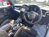 MINI認定中古車 車両本体価格に保証も含まれております!MINI認定中古車ですのでご安心くださいませ! BMW Premium Selection木更津 ・ MINI NEXT木更津
