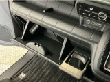 豊富に在庫を取り揃えています!軽自動車からミニバン、セダン、SUV、話題のハイブリッド車など続々入荷しております!