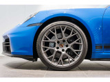 20/21インチ RS Spyder ホイール搭載です。