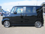N-BOXカスタム  カスタム 660 4WD