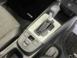 発進時から滑らかに加速する無段階変速のCVTはストップ&ゴーの多い街の中も快適です
