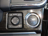 スマートキー装備車なので、キーを取り出さなくてもエンジン始動が可能です。
