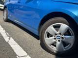 アルミホイールコーティングも承ります。輸入車特有のブレーキダストを着け難くさせ、またお手入れも簡単にメンテナンスできます。