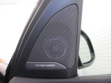 スピーカーはharman/kardonスピーカーを装備。