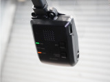 ◆ドライブレコーダー◆映像・音声などを記録する自動車用の装置です。 もしもの事故の際の記録はもちろん、旅行の際の思い出としてドライブの映像を楽しむことができます。