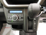 その他、ナビやドラレコの取付、保険の加入、ローン、修理、車検などお車に関することならすべて対応することができます。