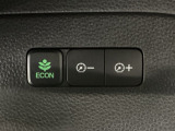 ★ECONスイッチ★ エコドライブを加速しよう!スイッチをONにすると、運転の仕方によるロスを抑え込み燃費をよくするようクルマが頑張ります(*^ー^*)燃費向上にチャレンジ♪
