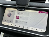 快適なショールームにて、お車選びのお手伝いから、ご購入後の整備待ちまで、ご対応致します。