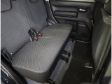 実は後席が意外と広いハスラー!シートを倒せば広い荷室に早変わりです!