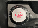 ●Start/Stop●ブレーキを踏みボタンを長押しするだけで、キーの抜き差しなく簡単にエンジンをかける事が出来ます。