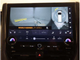 パノラミックビューモニター 車両上空より写したような画像をモニターに表示☆車庫入れや、幅寄せなどに大変便利な機能です♪