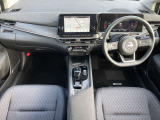 運転席からの視界もよくどなたがお乗りになられても運転しやすい車両になっていますよ