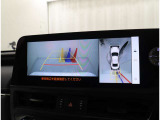 車両周辺の安全確認をするパノラミックビューモニター