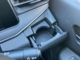 運転席用ドリンクホルダーです