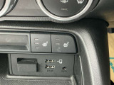 運転席と助手席にはシートヒーターがついておりますので、冬場でも快適にお過ごしいただけます。