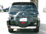 明るく広々、落ち着いた店内では、中古車のご検討・ご購入のほか、携帯電話(au)の購入等、様々なご相談に幅広く応えていきます♪