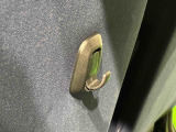 袋物を掛けておくのに便利なマルチユーティリティフック