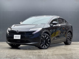 先鋭的なデザインが目を引く日産 リーフが入荷!シャープな薄型LEDヘッドライトと大径ブラックホイールが引き締まった先進的なスタイリングを演出します。