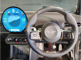 ミニ独特のゴーカートフィーリングと呼ばれる軽快なハンドリングはAT車、MT車のどちらでも楽しめます。