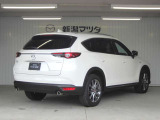 是非一度ご来店頂き、展示車を実際にご覧になって頂ければと思います。スタッフ一同、心からお待ちしております。