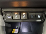 冬場に嬉しい運転席、助手席シートヒーター付きでポカポカ