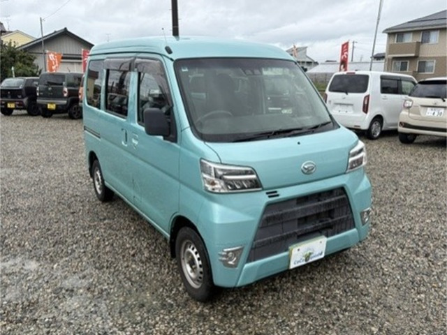 ダイハツ ハイゼットカーゴ 