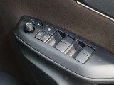 パワーウインドウを装備しております!後席ウインドゥの閉め忘れも運転席で解決できます♪